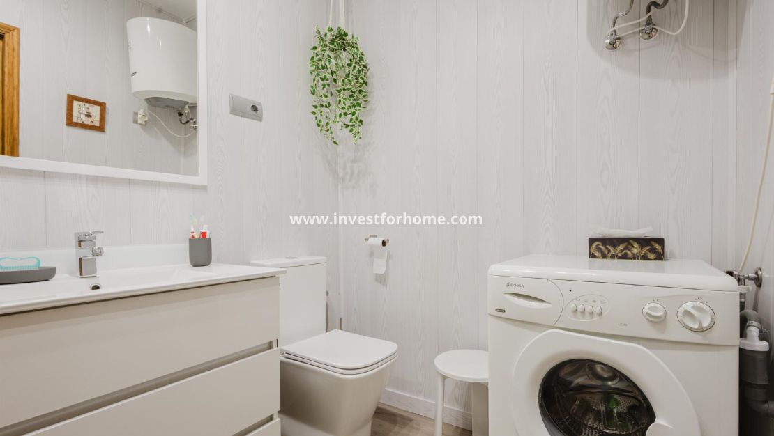 Verkoop - Bungalow - Torrevieja - El Acequión - Los Náufragos