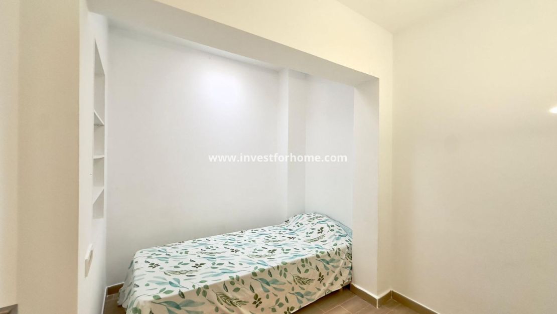 Verkoop - Bungalow - Torrevieja - El Limonar