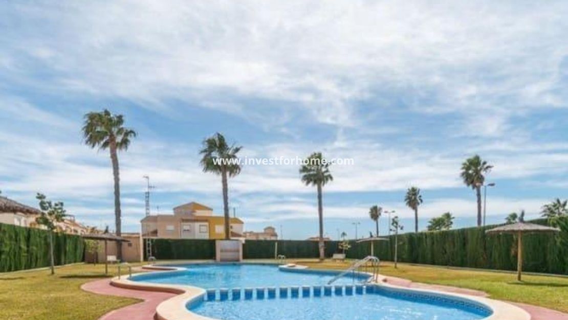 Verkoop - Bungalow - Torrevieja - El Limonar