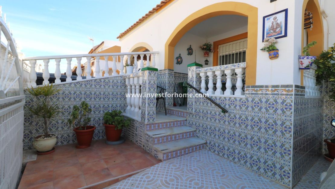 Verkoop - Bungalow - Torrevieja - El Limonar
