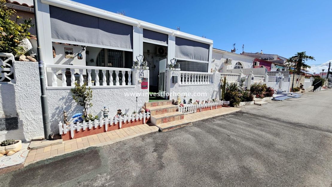Verkoop - Bungalow - Torrevieja - La Siesta - El Salado - Torreta