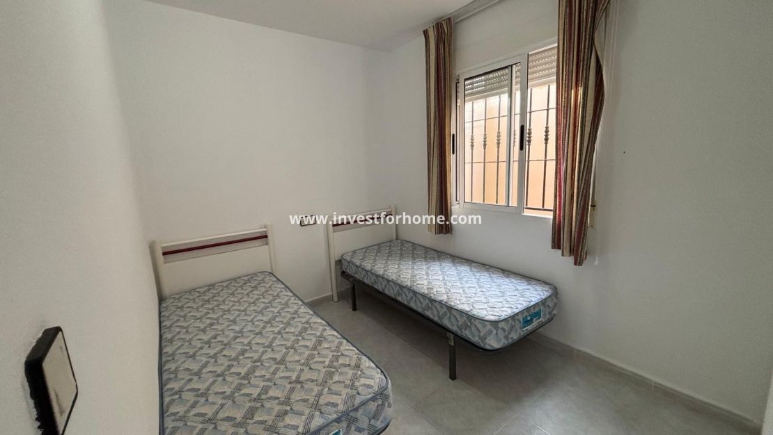 Verkoop - Bungalow - Torrevieja - La Siesta - El Salado - Torreta