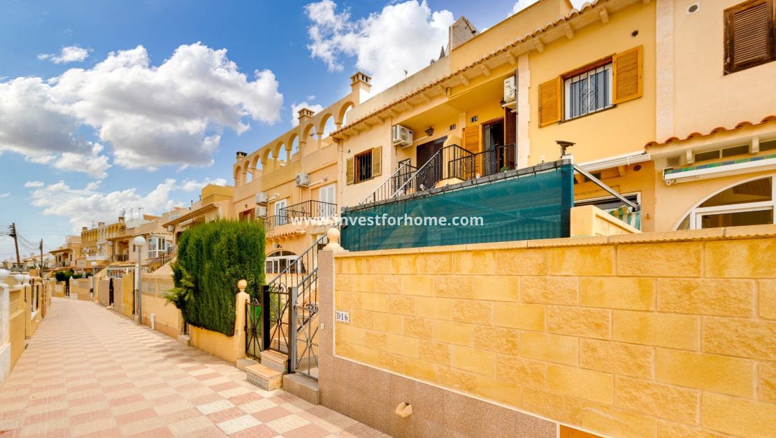 Verkoop - Bungalow - Torrevieja - La Siesta - El Salado - Torreta
