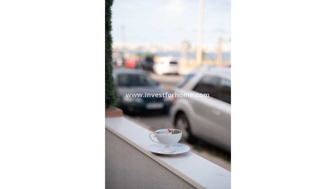 Verkoop - Bungalow - Torrevieja - La Veleta