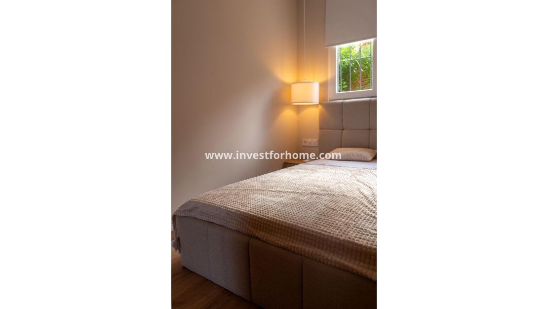 Verkoop - Bungalow - Torrevieja - La Veleta