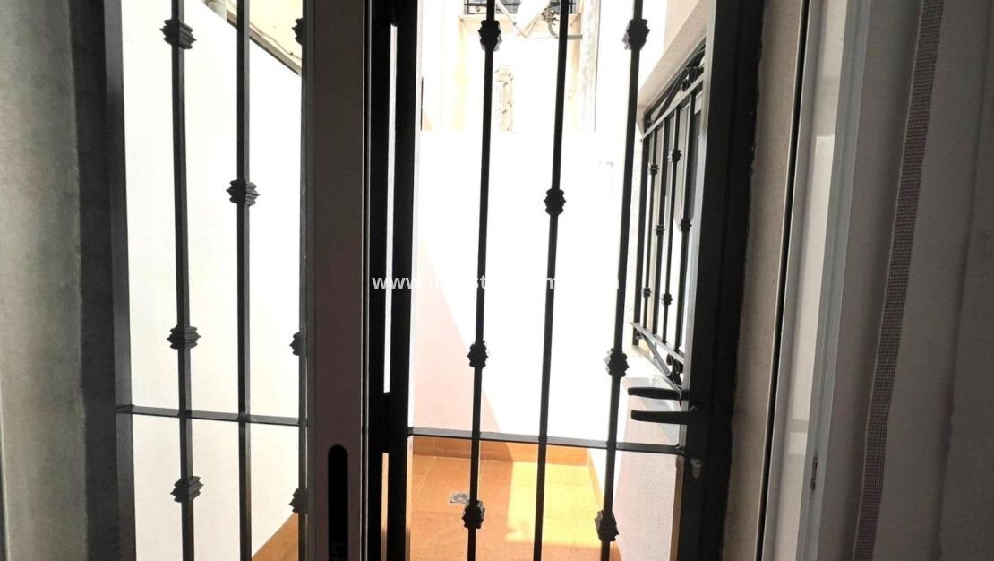 Verkoop - Bungalow - Torrevieja - Los Balcones - Los Altos Del Edén