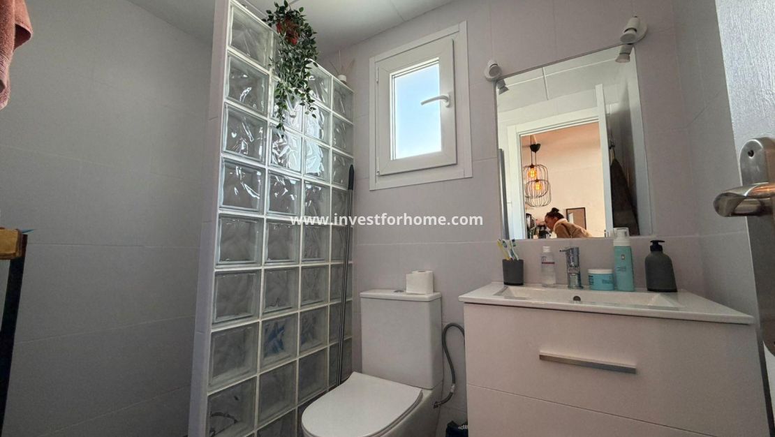 Verkoop - Bungalow - Torrevieja - Los Balcones