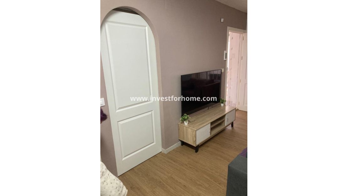 Verkoop - Bungalow - Torrevieja - Los Balcones