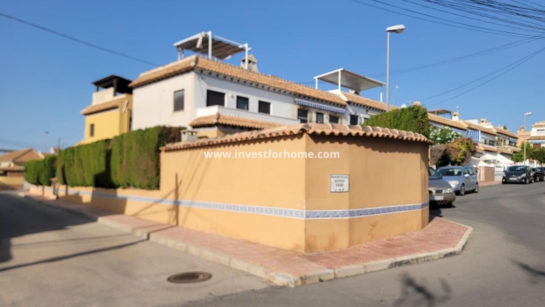 Verkoop - Bungalow - Torrevieja - Nueva Torrevieja - Aguas Nuevas