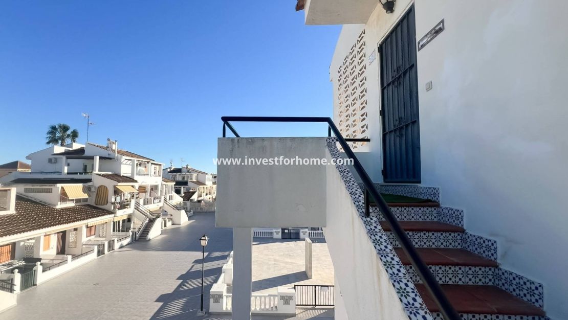 Verkoop - Bungalow - Torrevieja - Nueva Torrevieja - Aguas Nuevas