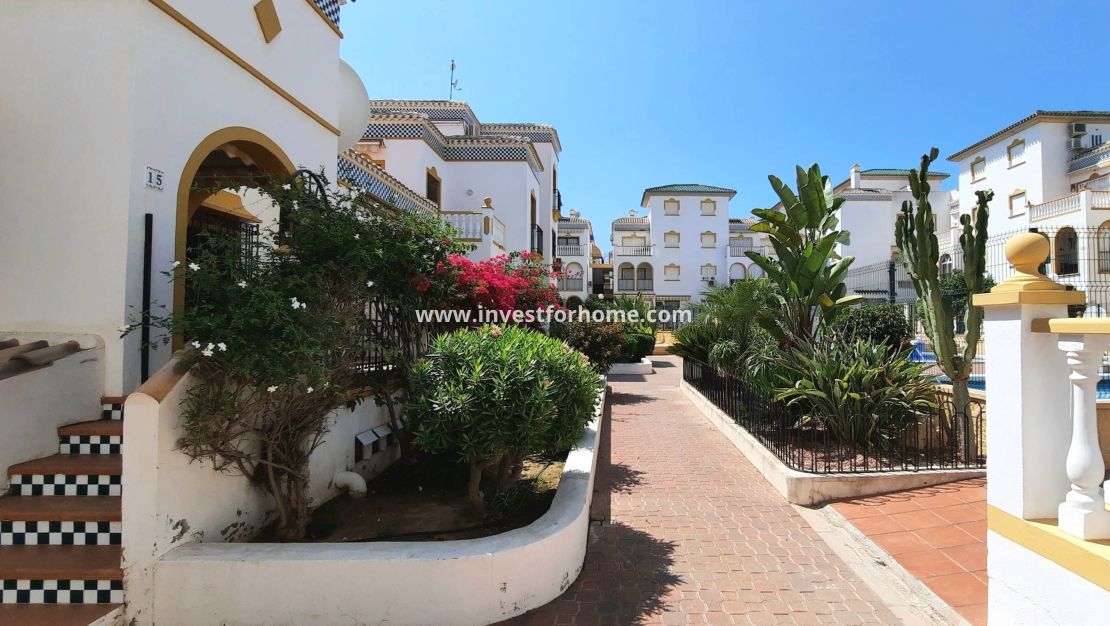 Verkoop - Bungalow - Torrevieja - Torrelamata - La Mata