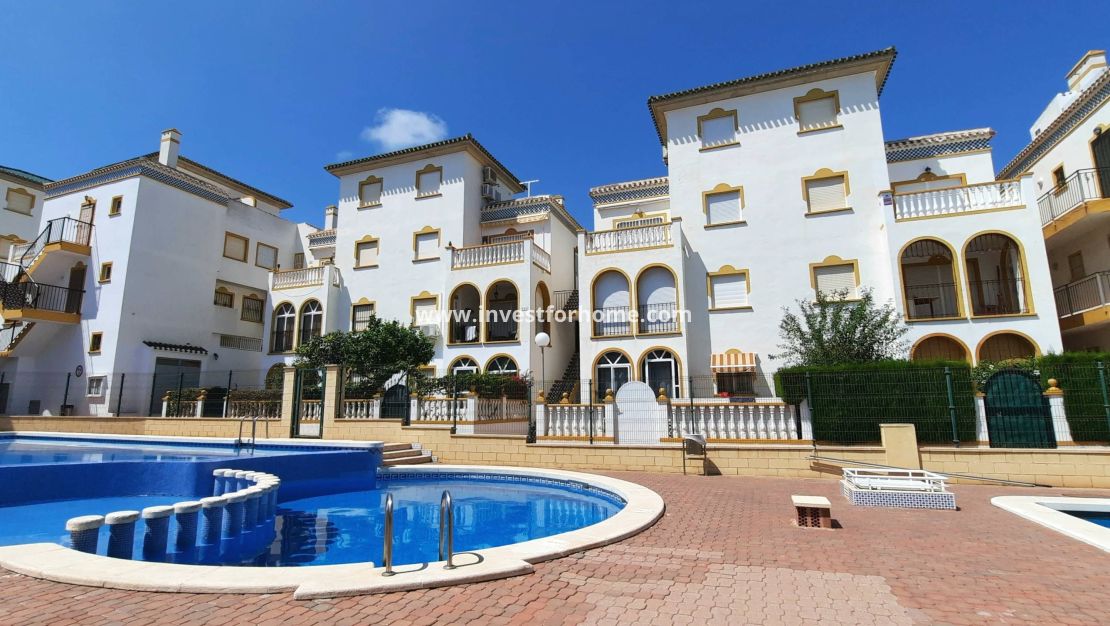 Verkoop - Bungalow - Torrevieja - Torrelamata - La Mata