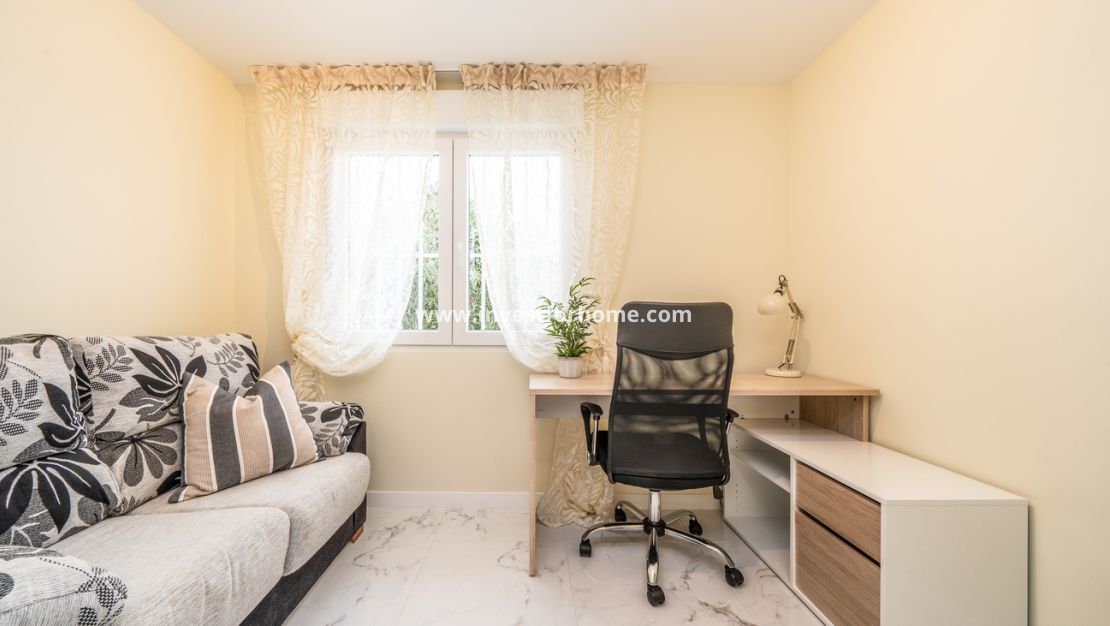 Verkoop - Bungalow - Torrevieja - Torreta