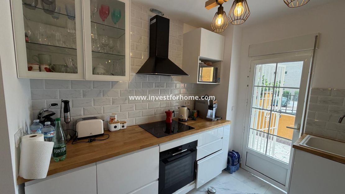 Verkoop - Bungalow - Torrevieja - Zona Los Frutales