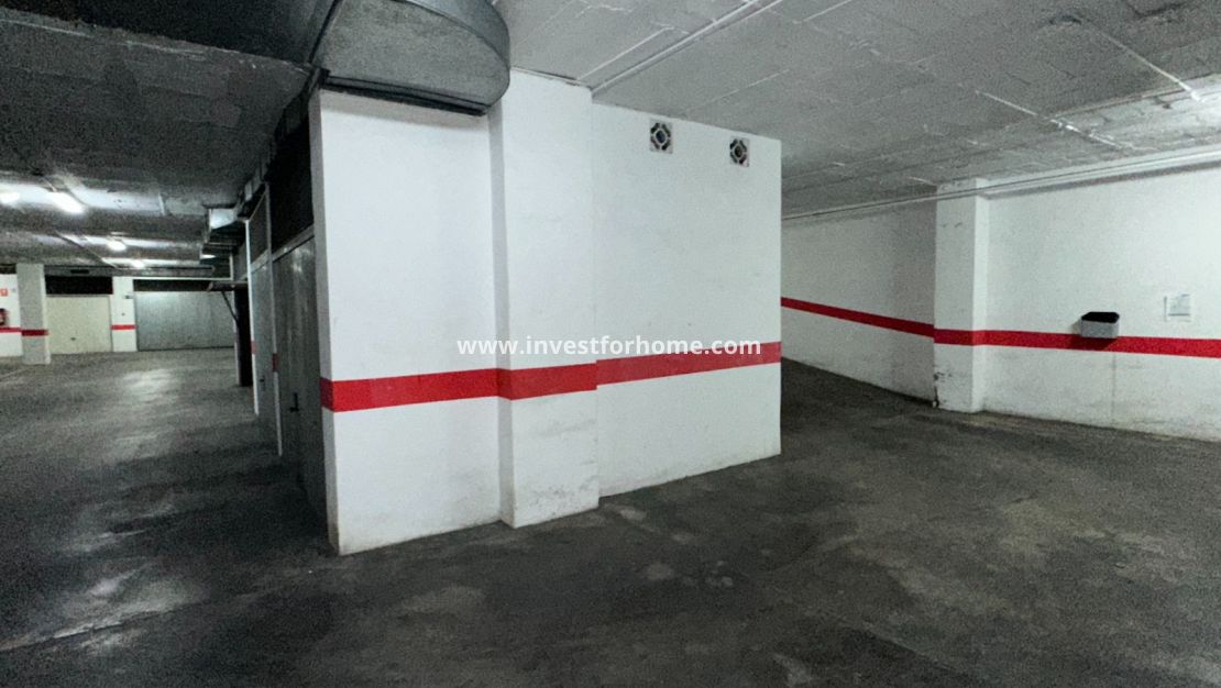 Verkoop - Garage - Torrevieja - Centro
