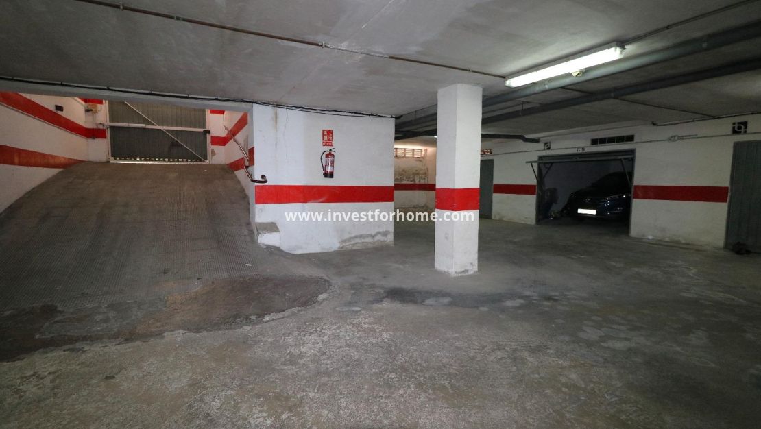 Verkoop - Garaje - Torrevieja - Playa del Acequión