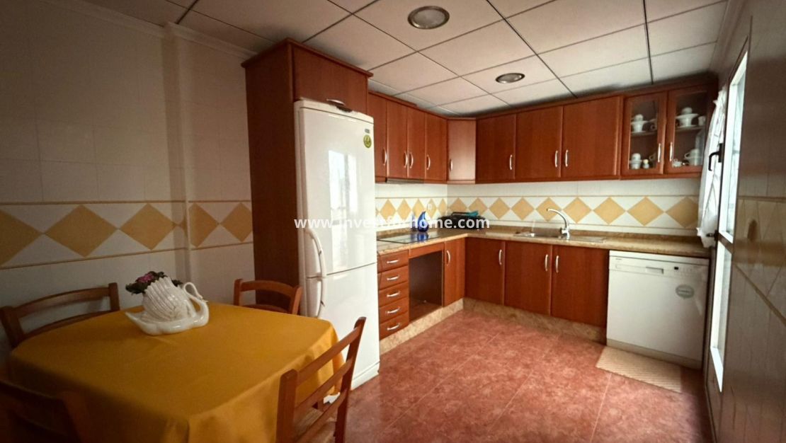 Verkoop - Huis - Guardamar del Segura - Pueblo