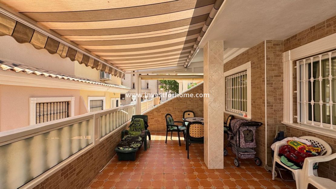 Verkoop - Huis - Guardamar del Segura - Urbanizaciones