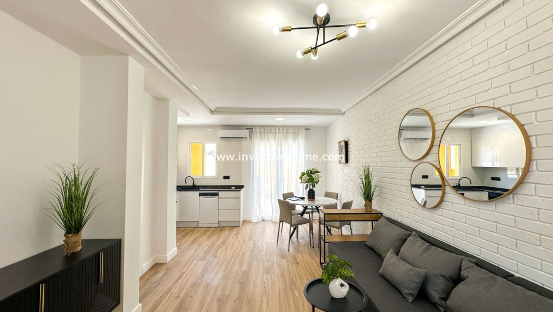 Verkoop - Huis - Orihuela Costa - Costa Blanca