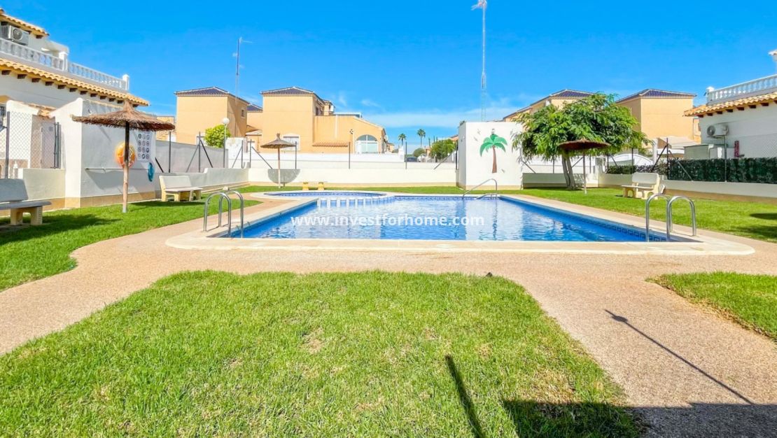 Verkoop - Huis - Orihuela Costa - Costa Blanca
