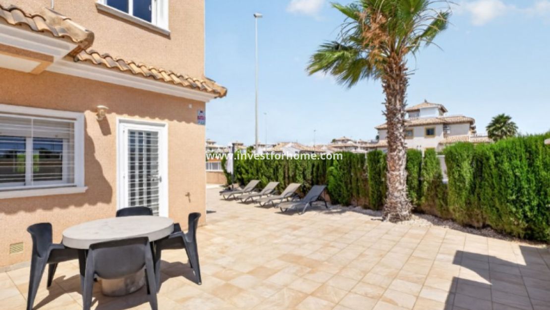 Verkoop - Huis - Orihuela Costa - Inland