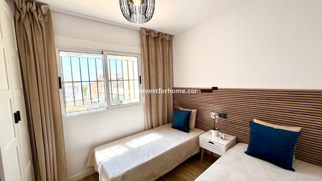 Verkoop - Huis - Orihuela Costa - Urbanización Perla Del Mar