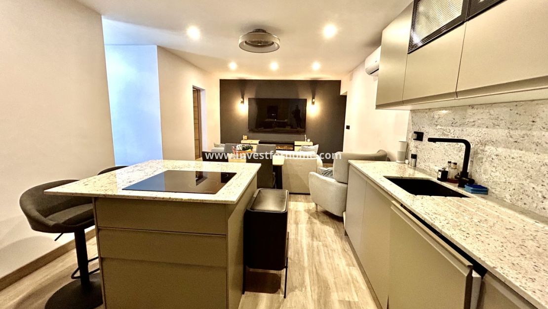 Verkoop - Huis - San Miguel de Salinas - Inland