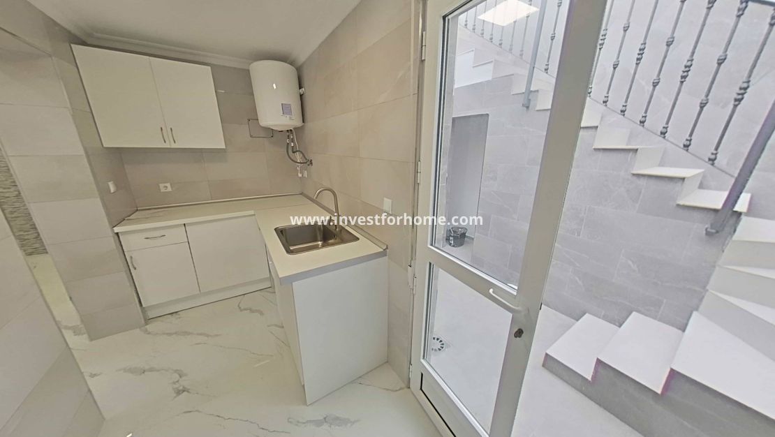 Verkoop - Huis - San Pedro del Pinatar - San Pedro Del Pinatar Centro