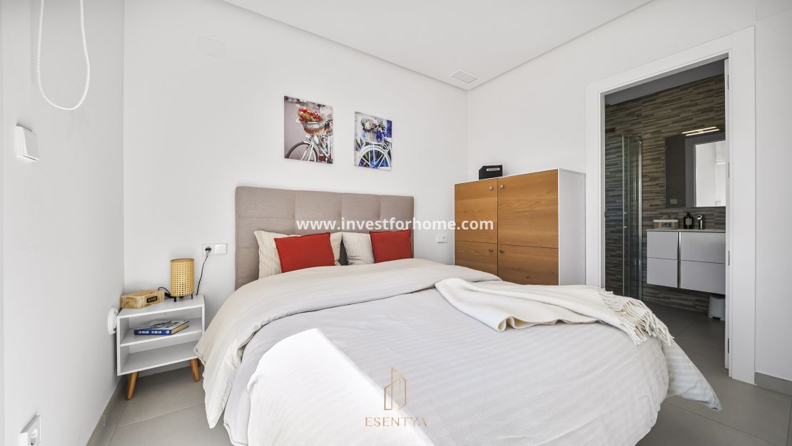 Verkoop - Huis - Torrevieja - aguas nuevas