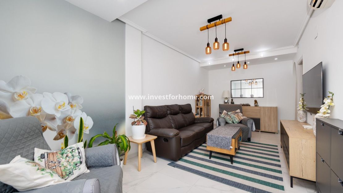 Verkoop - Huis - Torrevieja - aguas nuevas