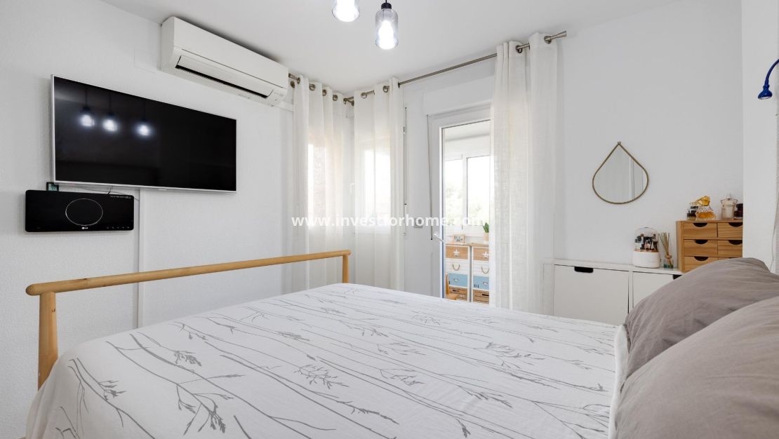 Verkoop - Huis - Torrevieja - aguas nuevas
