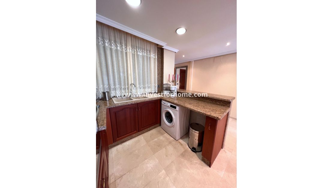 Verkoop - Huis - Torrevieja - Centro