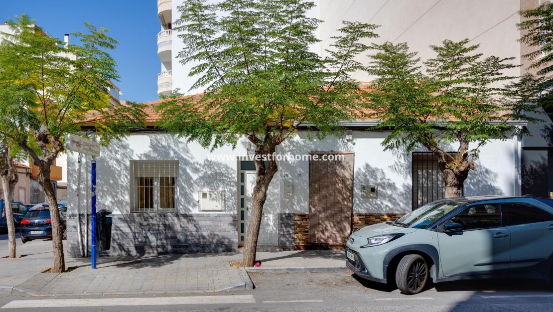 Verkoop - Huis - Torrevieja - Centro