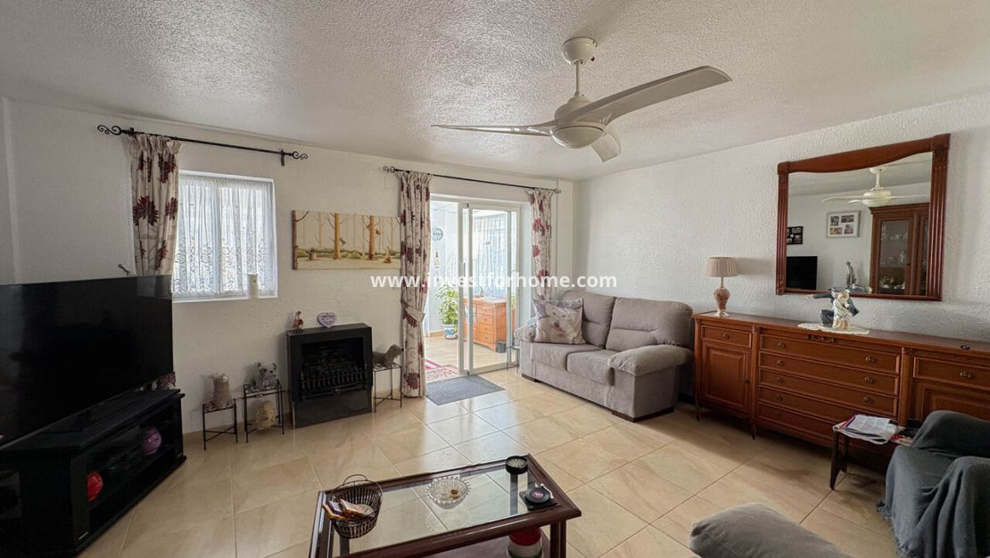 Verkoop - Huis - Torrevieja - Costa Blanca