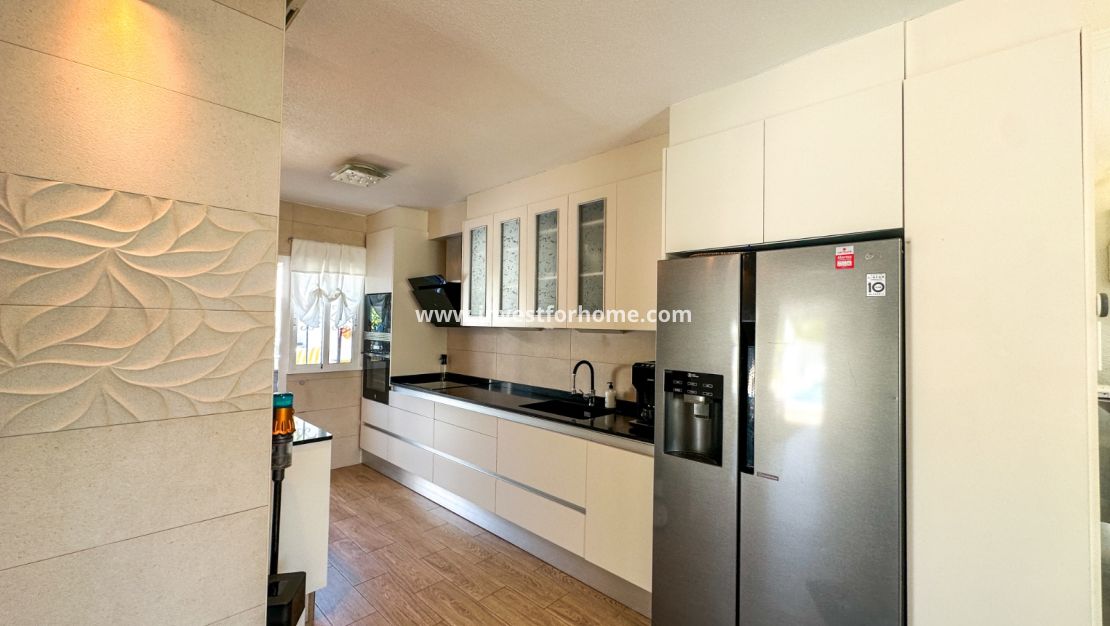 Verkoop - Huis - Torrevieja - Costa Blanca
