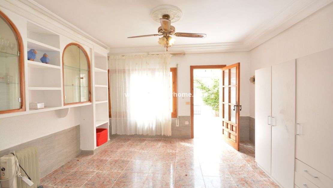 Verkoop - Huis - Torrevieja - Costa Blanca