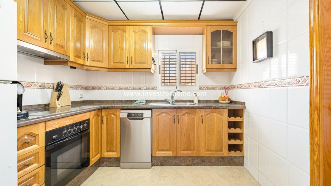 Verkoop - Huis - Torrevieja - El Acequión - Los Náufragos