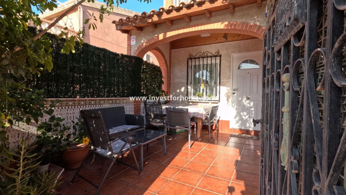 Verkoop - Huis - Torrevieja - El Acequión - Los Náufragos