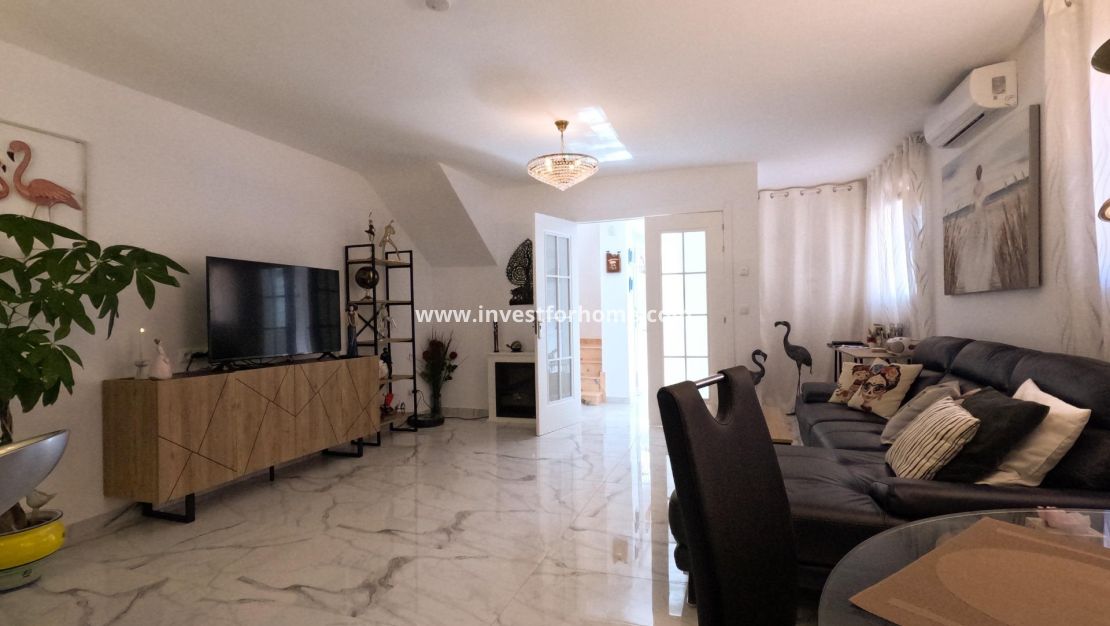 Verkoop - Huis - Torrevieja - El Acequión - Los Náufragos