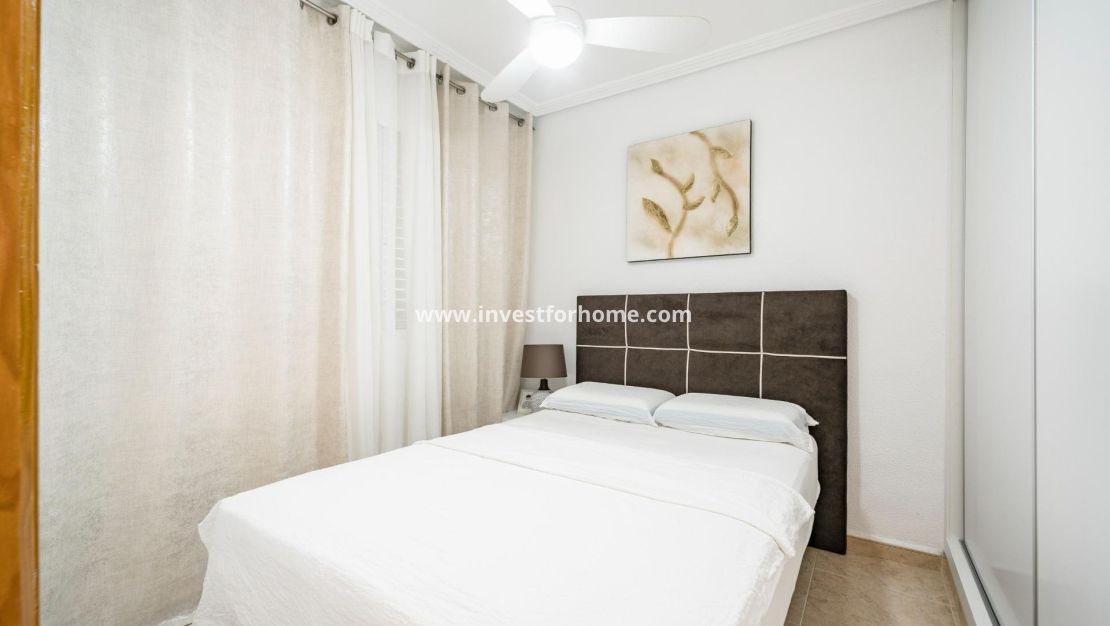 Verkoop - Huis - Torrevieja - El Acequión - Los Náufragos