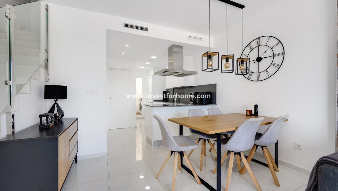 Verkoop - Huis - Torrevieja - La Siesta-El Chaparral