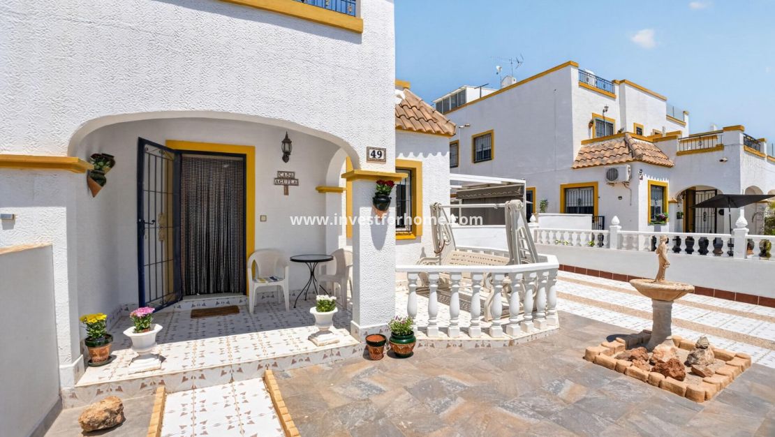 Verkoop - Huis - Torrevieja - La Siesta - El Salado - Torreta