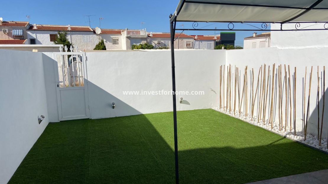 Verkoop - Huis - Torrevieja - Los Balcones