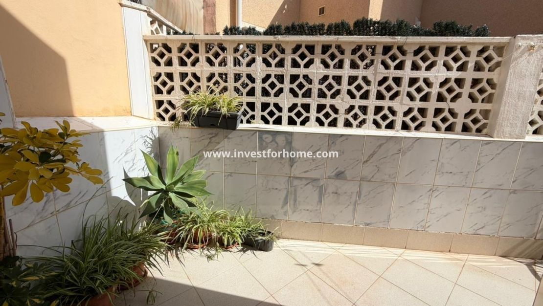 Verkoop - Huis - Torrevieja - Nueva Torrevieja - Aguas Nuevas