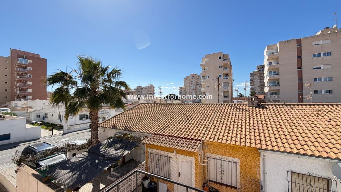Verkoop - Huis - Torrevieja - Nueva Torrevieja - Aguas Nuevas