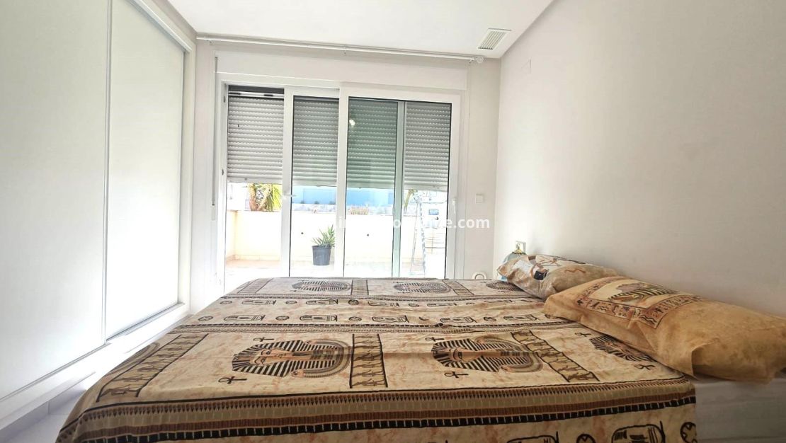 Verkoop - Huis - Torrevieja - Nueva Torrevieja - Aguas Nuevas