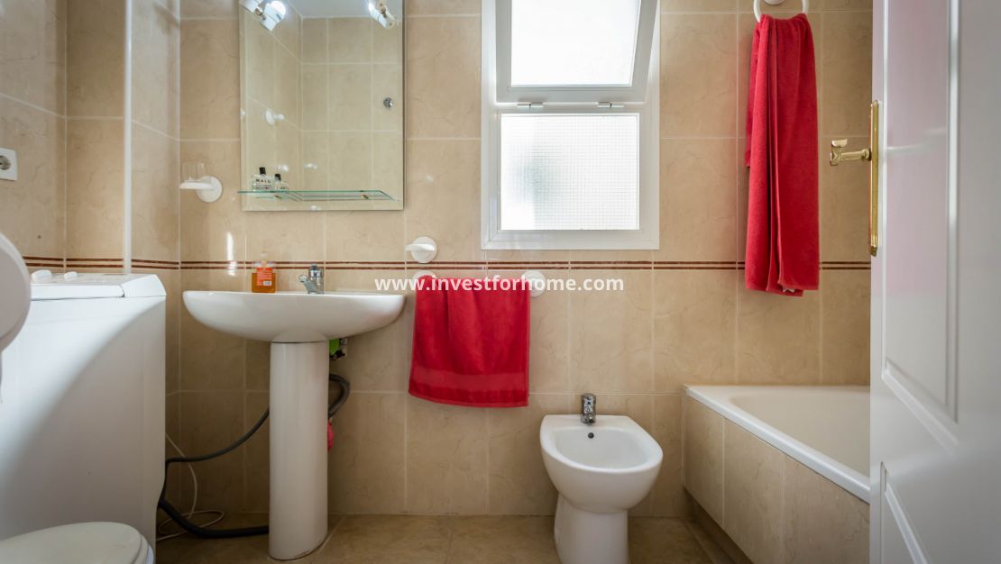 Verkoop - Huis - Torrevieja - Nueva Torrevieja - Aguas Nuevas