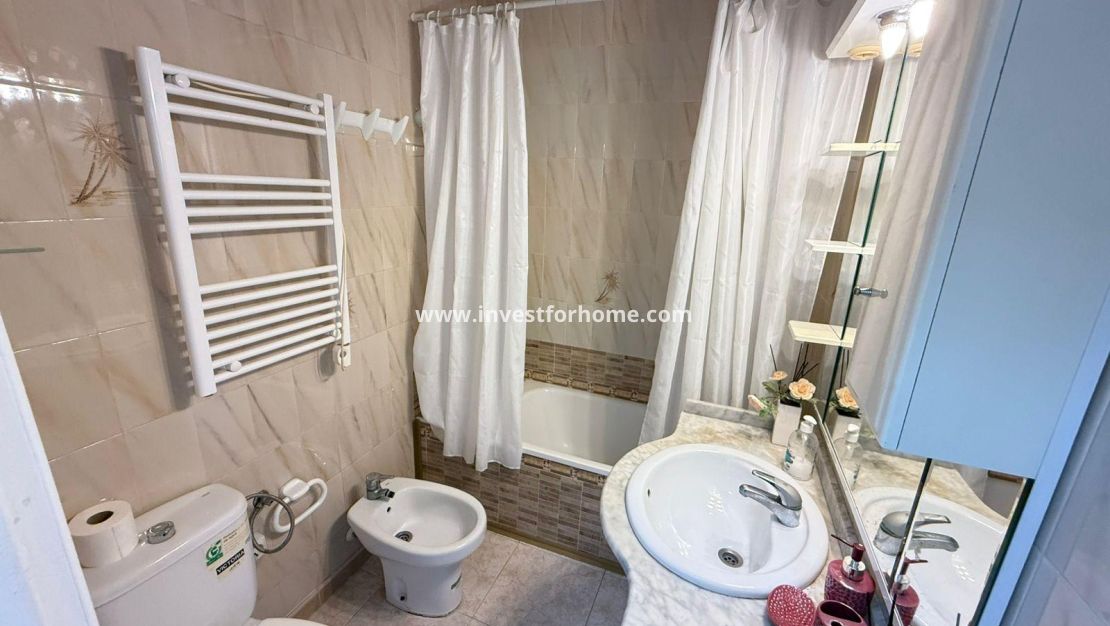 Verkoop - Huis - Torrevieja - Playa de los Locos