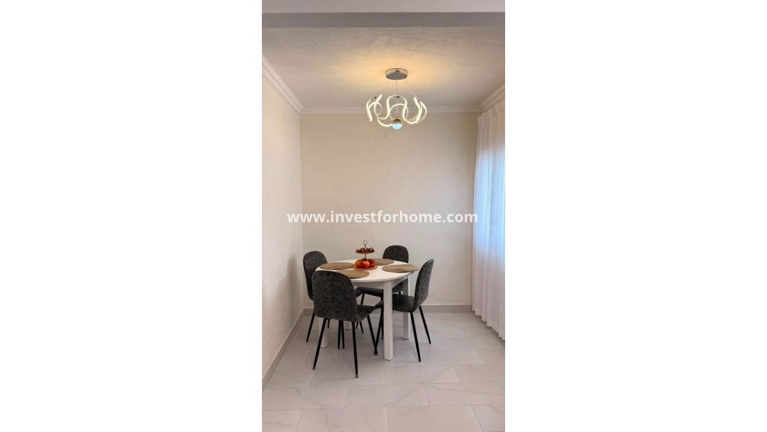 Verkoop - Huis - Torrevieja - Playa de los Locos