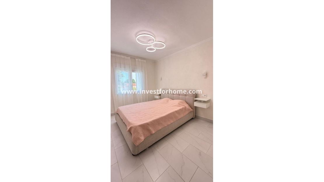 Verkoop - Huis - Torrevieja - Playa de los Locos